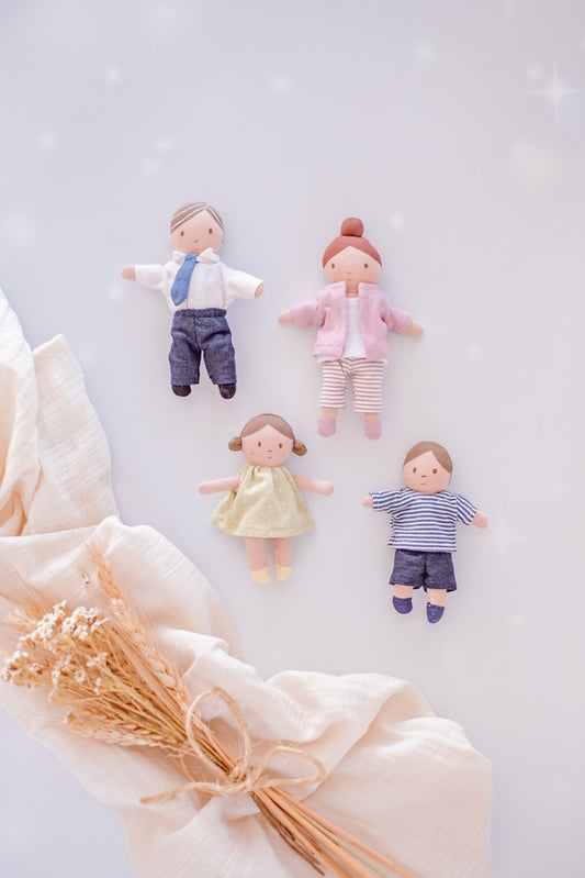 Bonikka Tiny Doll family