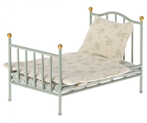 Maileg- Vintage Bed for Mouse - Mint