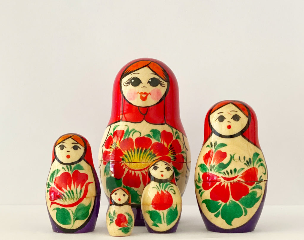 Matryoshka Babushka Nesting Dolls Traditional 6 piece Red/Purple