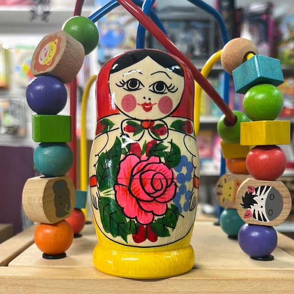 Matryoshka Babushka Nesting Doll - Traditional 5 piece Yellow/Red