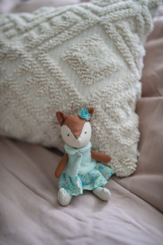 Great Pretenders - Mini Doll Frannie The Fox