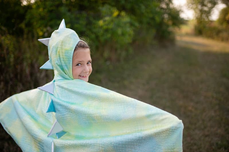 Great Pretenders - Reversible Unicorn & Dragon Cape in Green