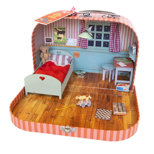 Sam & Julia - Mouse Mansion To Go, Bedroom