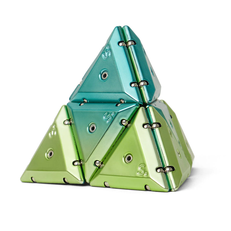 Speks - Geode Pyramid, Chrome