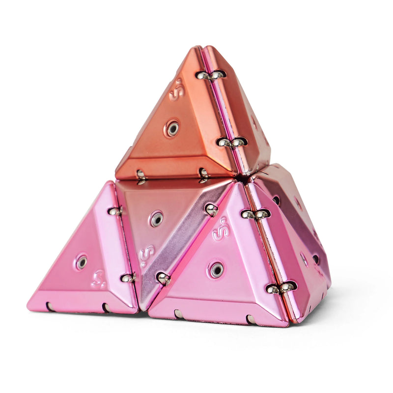 Speks - Geode Pyramid, Chrome