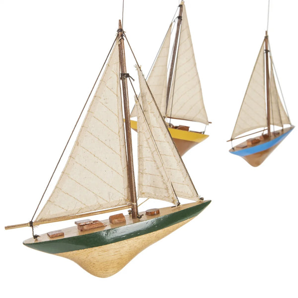 Authentic Models - A-Cup Yatch Mobile