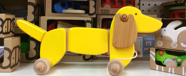 Bajo - Wooden Dachshund Pull Along Yellow