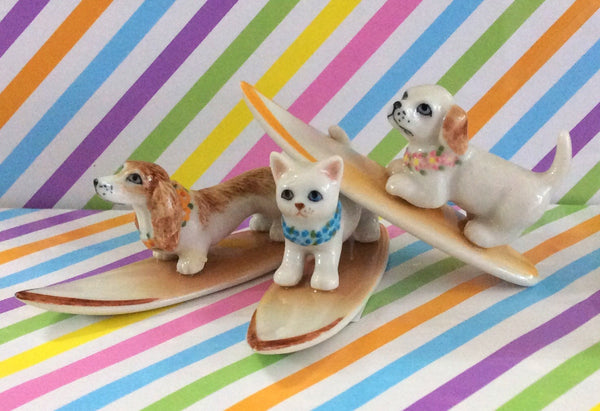 porcelain-surfing-dudes-in-multi-colour-print