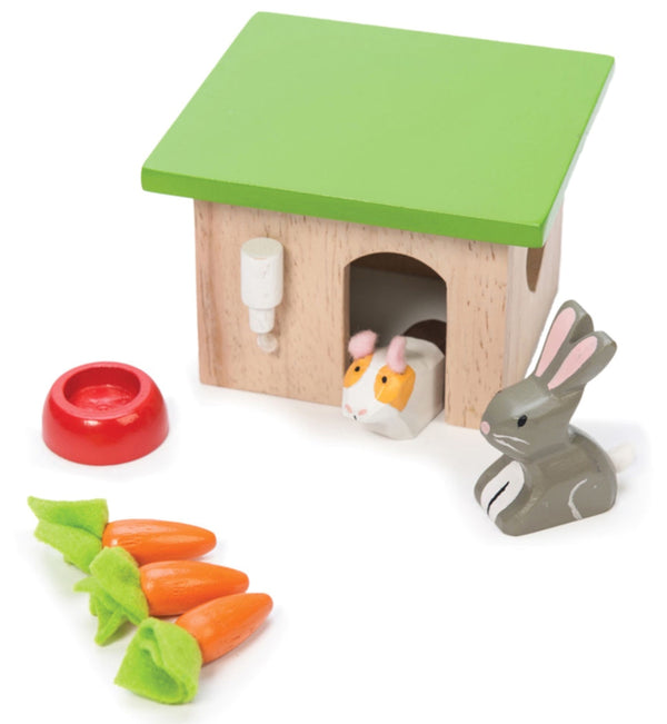 The sweetest little Bunny & Guinea set, great for imaginative and creative play. Set includes - wooden bunny, guinea pig, carrots, water bowl, animal house. Recommended age 3+