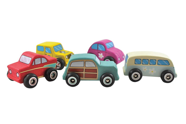 discoveroo wooden toy cars beach theme 5 lined up