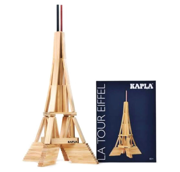 la-tour-eiffel-in-wood