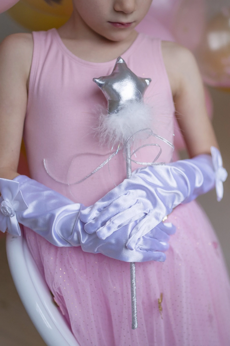the great pretenders costume wands in silver