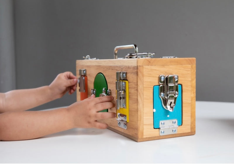 Mamagenius - Lock box in wood