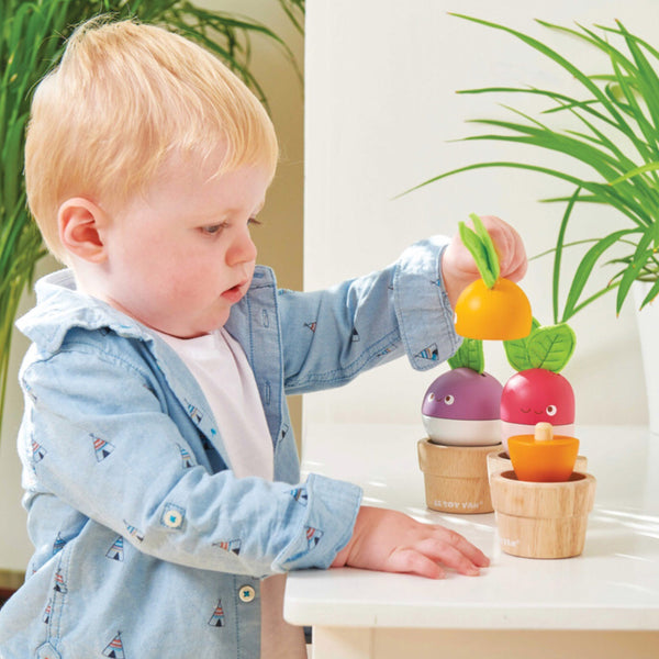 Wooden stacking Veggies for imaginative play.Mix and match your little veggies. Radish dimension height 15 x 7 x 7 cm Recommended age 3+