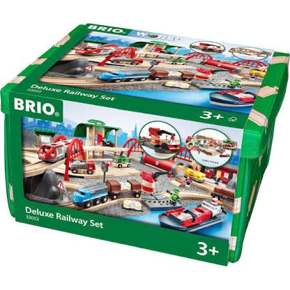 Brio - 87 Piece Deluxe Railway Set
